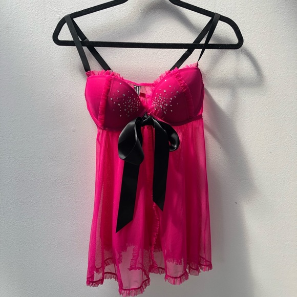 Victoria Secret hot pink nighty, size 34D sexy little things chemise babydoll - Picture 2 of 4